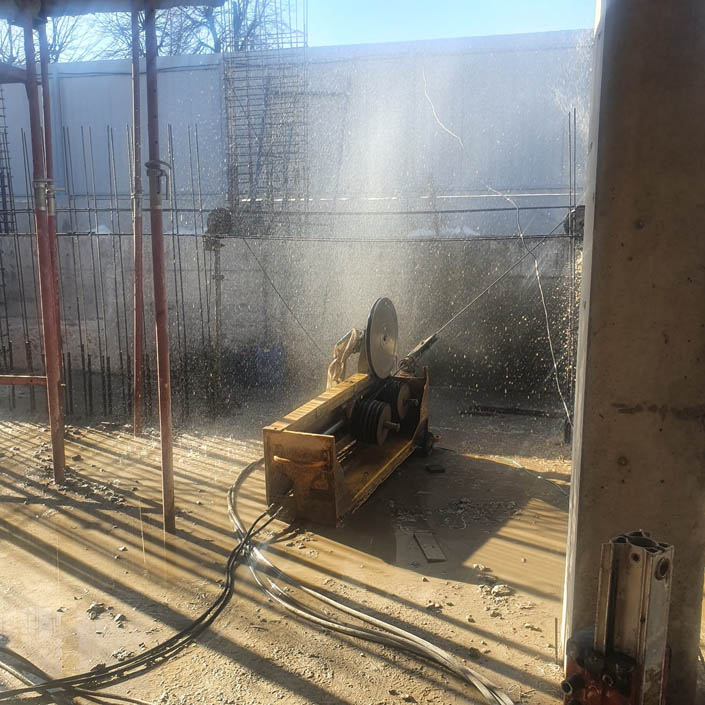 Канатная резка бетона
