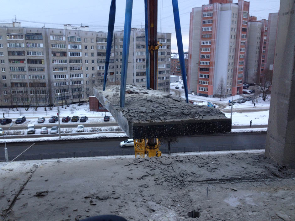 Алмазная резка бетона стенорезной машиной